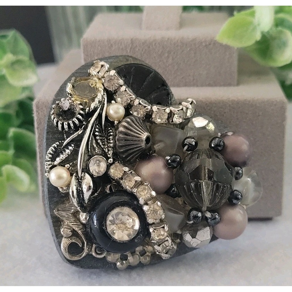 Signed Artist Assemblage Heart Brooch Gunmetal Rhinestone Wearable Art
